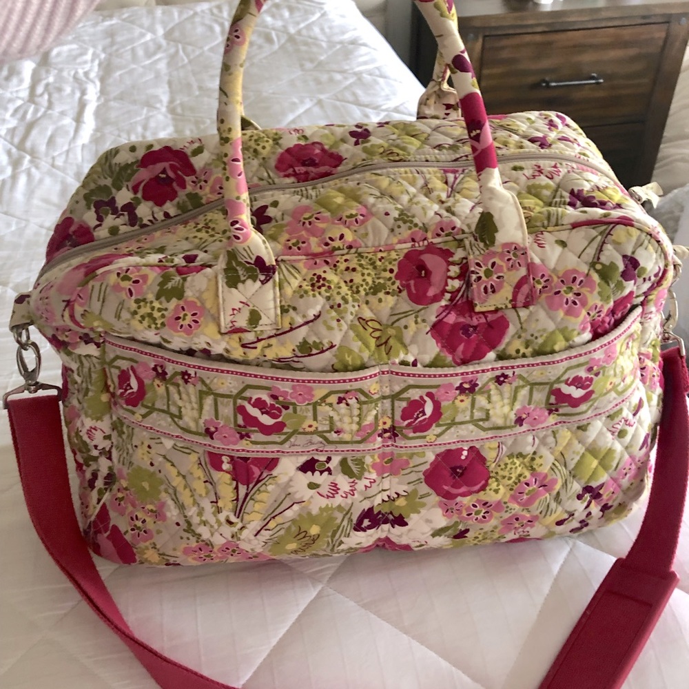 Vera Bradley Weekender Bag Very Good Condition